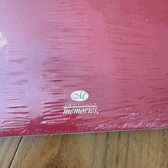 Creative Memories Red 12 x 12 Expandable Scrapbook Album Opportunity Knocks NWT - Picture 5 of 6